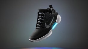 Rzeczywistość dogoniła film - Nike zaprezentował samowiążące buty