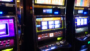 Ustawa hazardowa do zmiany - automaty dostępne poza kasynami i blokada stron