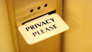 Twórcy kłamią w "etykietach prywatności", ale przecież użytkownicy i tak mają je gdzieś