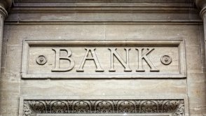 Decyzja UOKiK - 80 mln zł rekompensaty dla klientów Euro Bank, Bank Handlowy i BOŚ