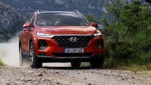 Hyundai Santa Fe ostrzeże o zostawionym dziecku na tylnym siedzeniu