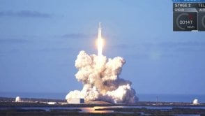 Trzeci lot rakiety SpaceX Falcon Heavy, zobacz jak wygląda lądowanie w podczerwieni