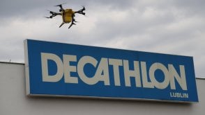 Dron dostarcza towary do sklepów Decathlon. Taka nowoczesność nam się podoba!