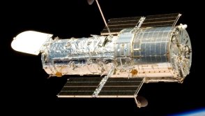 Kosmiczny zwrot akcji. NASA i SpaceX zawalczą, żeby wydłużyć życie Hubble'a
