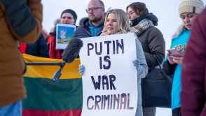 Już się zaczęło. Rosja instaluje fake newsy o uchodźcach w Polsce