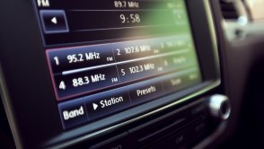 Zapłaciliście już za radio w swoich samochodach? Kara jest wysoka