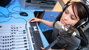 Tylko 7% Polaków słucha radia przez internet. TOP 3 zaskakuje
