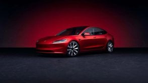 Musk dostanie 50 mld USD, a Tesla szykuje nowe samochody