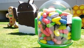 8,5 miesiąca, a Android 4.0 tylko(aż) na co dziesiątym urządzeniu. Czy tak będzie też z Jelly Bean?