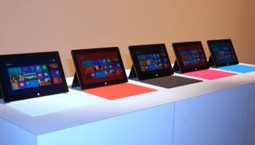 Microsoft może mieć problem z Surface, RT staje się tonącym okrętem
