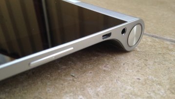 Tablet pełen niespodzianek - recenzja Lenovo Tablet Yoga 2 Pro