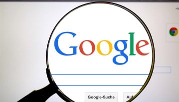 Już ponad 440 tysięcy linków usunęli z Google internauci. Polacy również