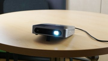 Recenzja ZTE SPro 2. Połączenie projektora, routera, powerbanka, odtwarzacza i Androida