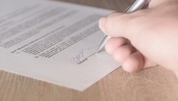 Przewodnik po smart contracts - oto co warto wiedzieć