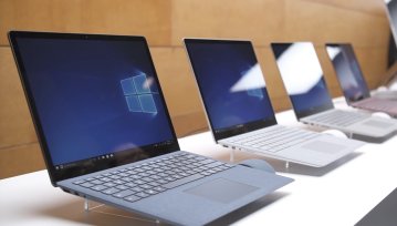 Surface Laptop jest praktycznie nienaprawialny. Nadchodzi era jednorazowej elektroniki?