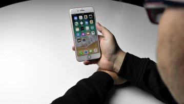 Telefony Apple po prostu działają... po serii naglących poprawek