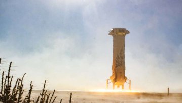 Jeff Bezos nie odpuszcza. Blue Origin goni SpaceX i testuje nowy sprzęt: za rok loty turystyczne