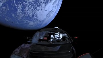 Polak w SpaceX i niekontrolowana reakcja Elona Muska - kulisy startu Falcon Heavy