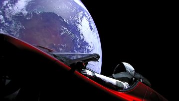 Gdzie jest Tesla Roadster? Ta strona internetowa pozwala śledzić samochód w kosmosie