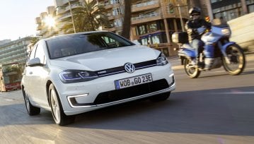 Nowe silniki będą tzw. miękkimi hybrydami: Volkswagen śmieje się w nos normom emisji spalin
