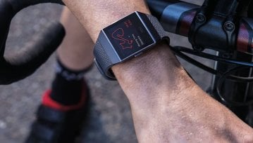 Właściciele Fitbit Ionic mogą oddać swoje zegarki i odzyskać pieniądze. Wszystko przez problemy z baterią