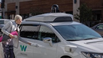 Waymo One startuje. Autonomiczne taksówki wyjechały na ulice Phoenix w USA