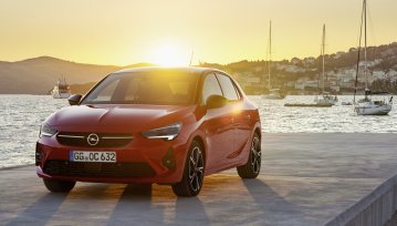 Opel Corsa: IntelliLux LED matrix – test. Adaptacyjne i matrycowe światła w najtańszym wydaniu