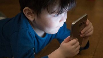 Rodzice kontra dzieci w cyfrowym świecie