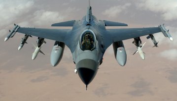 Amerykańska armia wprowadza eko-paliwo dla myśliwców
