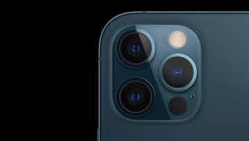 iPhone 12 - farba odłazi od patrzenia na telefon. Lepiej używajcie etui