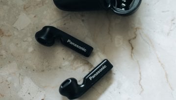 Panasonic RZ-B100W udowadniają, że bezprzewodowe słuchawki douszne nie muszą kosztować fortuny