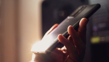 Co trzeci kupujący w T-Mobile wybiera telefon 5G. Xiaomi przed Samsungiem