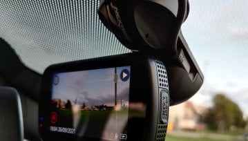 Nextbase iQ z kamerą 4K, podczerwienią i stałym połączeniem z siecią
