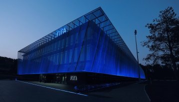 FIFA i UEFA zawieszają rosyjskie kluby i drużyny narodowe