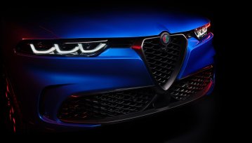 Alfa Romeo Tonale jest hybrydowa i korzysta z... NFT