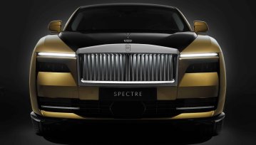 Rolls-Royce prezentuje swój pierwszy samochód elektryczny! Spectre imponuje osiągami i przeraża ceną