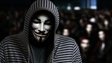 Anonymous mszczą się za fałszowanie Wikipedii. Memy zalały chińskie strony rządowe