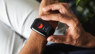 Huawei Watch D - smartwatch, który zadba o nasze zdrowie i pomoże pokochać własne serce
