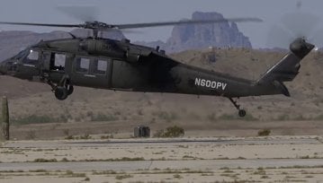 Helikopter UH-60 Black Hawk poleciał bez pilotów i wykonał misję ratunkową