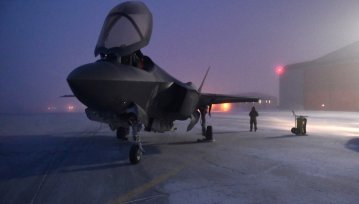Zziębnięte F-35 na Grenlandii? Stany wzmacniają swoją obecność w Arktyce