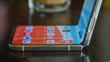 Samsung Galaxy Z Flip 5 - recenzja. Smartfon, który wszystko zmienia?