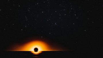 Ta czarna dziura znajduje się zadziwiająco blisko Ziemi