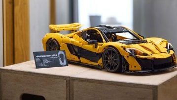 McLaren P1 wjeżdża na salony. Każdy fan szybkich samochodów będzie chciał go mieć