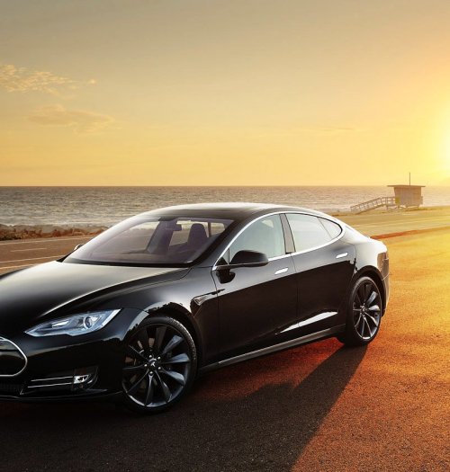 Tesla z historycznym kontraktem w Dubaju. Po mieście będą jeździć autonomiczne auta