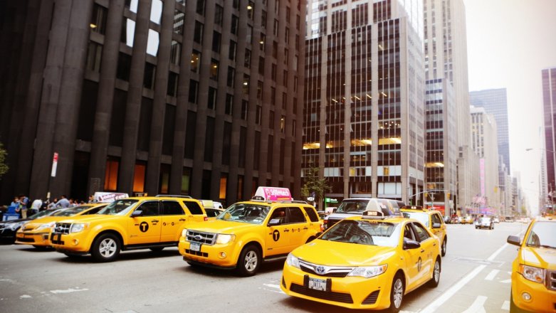 Uber i podobne mu firmy będą dotować taksówkarzy. Sprawiedliwość czy przesada?