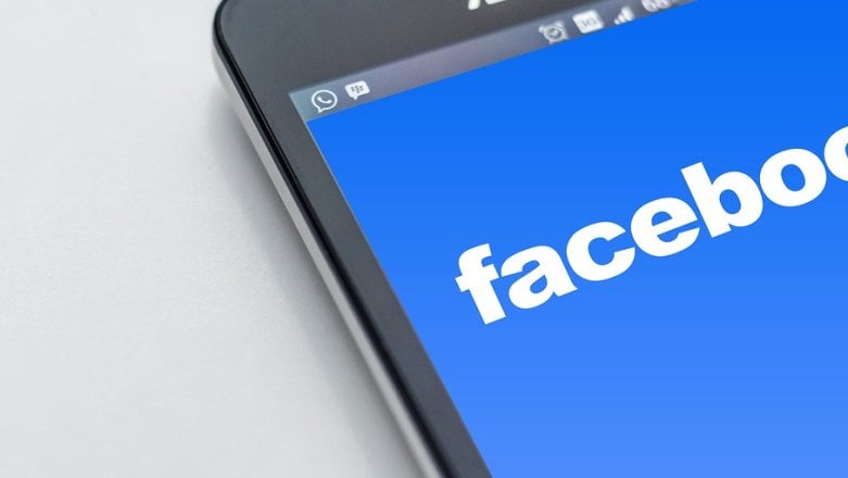 Nie przestraszcie się nowej aplikacji Facebooka. Tak, ma być tak niebiesko