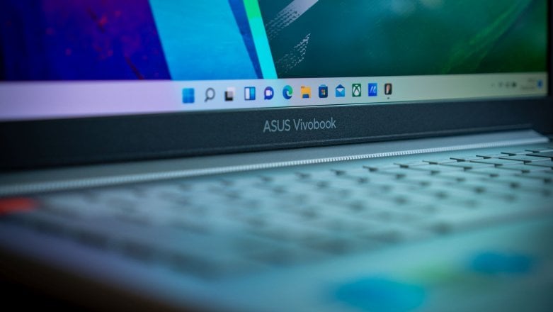 Testujemy ASUS Vivobook Pro 16X OLED, który udowadnia, że jedna funkcja może zachęcić do zakupu komputera