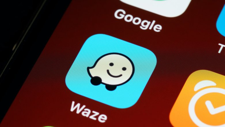 Czy Waze to godny konkurent dla Map Google i Yanosika?
